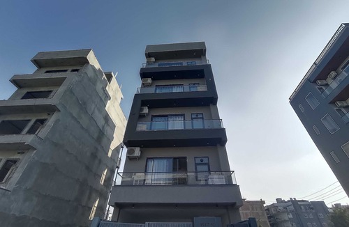 Old Gurgaon House | Townhouse Khandsa Road Gurugram