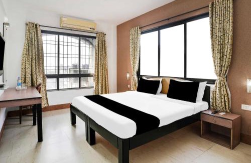 Pajifond Hotel | Townhouse Oak Margao Market
