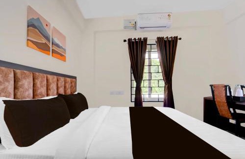 Neyyattinkara Hotel | Townhouse Valiyavila Bus Terminal