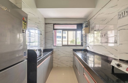 Bandra East Apartment | Treat Homes Service Apartment in BKC Sindhuratna 503
