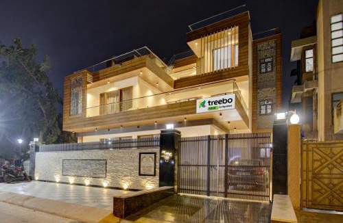 IMT Manesar Hotel | Treebo Sai Village, Manesar
