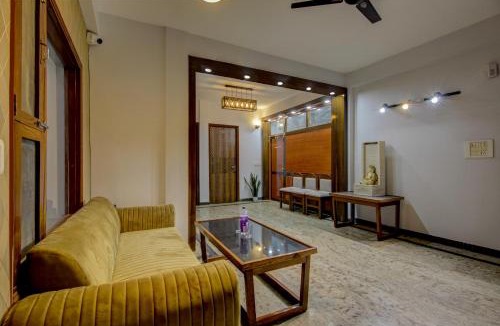 IMT Manesar Hotel | Treebo Sai Village, Manesar