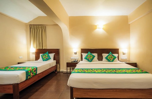 Saunta Vaddo Hotel | Treebo Sunshine Beach Resort with Swimming Pool