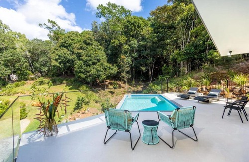 Brinsmead House | Treetops Retreat