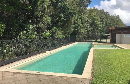 Trinity Beach Apartment | Trinity Beach Getaway, cosy apartment at rear of main residence, very private.