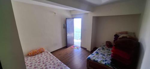 Rishop House | Trowas Homestay