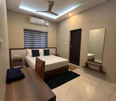 Thekkady Villa | Twin Cottages