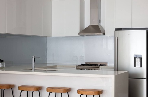Middle Park House | Two Plus Two Modern Retreat in Middle Park