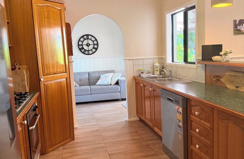 Kewarra Beach House | Ultimate heaven of comfort and relaxation. Entire house, large private pool.