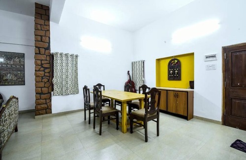 Tungarli Villa | Unique Villa - Spacious and Plus-size 4 Bedroom Villa with Pool
