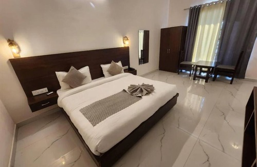 Bail Parao Hotel | Unit 5 - Corbett The Vedant