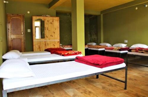 Old Manali Hostel | UpClimb Longstay for bus or taxi only guests