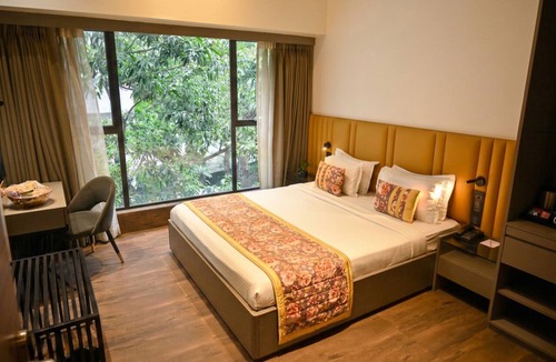 Sector 1 House | Urvi Banquets & Guest House