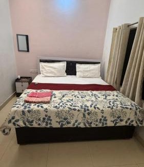 Haraiya Hotel | Utkarsh Palace And Restaurant