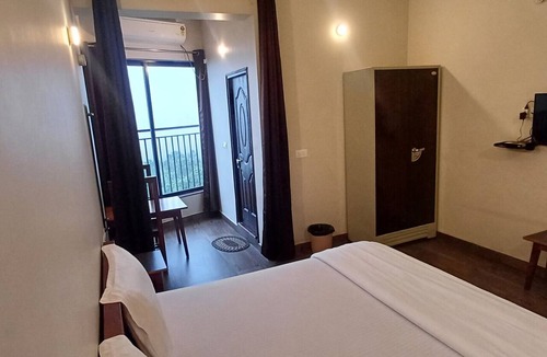 Madikeri Hotel | Utthunga Coorg