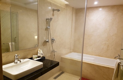 Koteshwar Hotel | UVA Meridian bay resort and spa