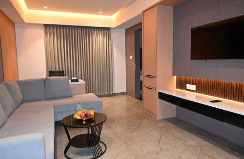 Vellore Hotel | VANTARA SUITES