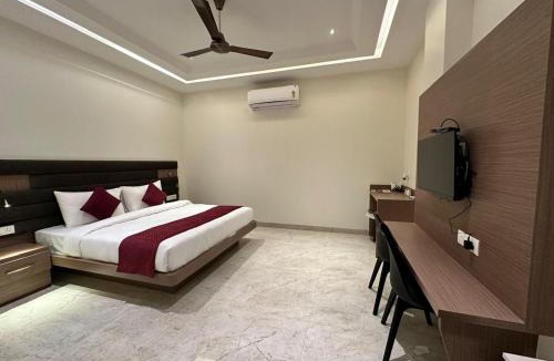 Sirsa Hotel | Velvet Hotel & Banquet