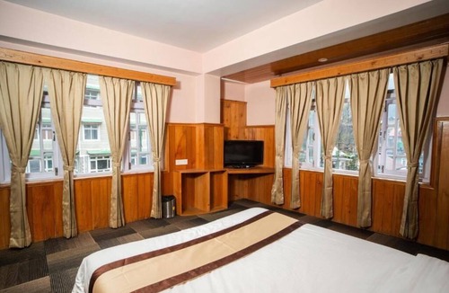 Lachung Hotel | Verdant The Vintage
