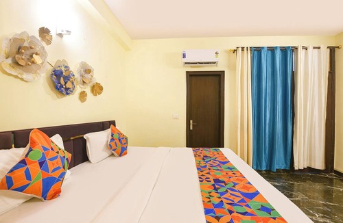 Chhatarpur Hotel | Via Platinum Key