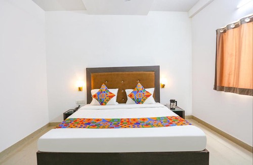 Sikandra Hotel | Via The Prasiddh