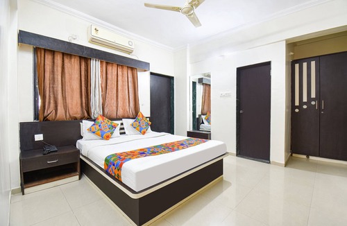 Pune Hotel | Via Yashraj Inn