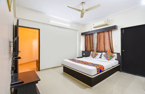 Pune Hotel | Via Yashraj Inn
