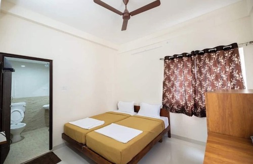 Peelamedu Hotel | Viba Residency