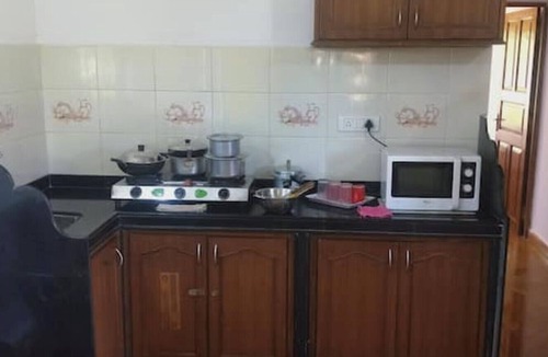 Candolim Hotel | Villa Emmanuel 1BHK Holiday home (1) nr beach,Goa