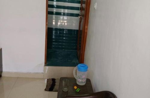 Guptkashi Hotel | Vinod Tourist Lodge