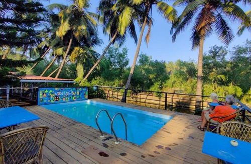 Agonda Hotel | Vintage Beach Resort