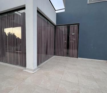 Hasanganj Villa | Vishranti Spacious Villa with Pool & Sunlit Spaces