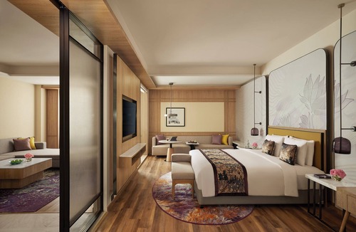 Thane West Hotel | Vivanta Thane LBS Road