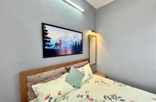 Sector II Apartment | Voguish 1RK Retreat with Terrace, Near Sector 5 Metro - Prime Salt Lake Location