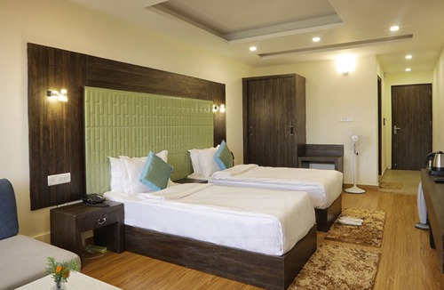 Shimla Hotel | Vue Magique Resorts and Camps