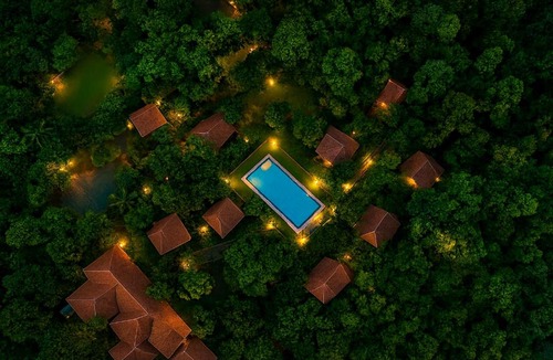 Kolagappara Resort | Wayanad Heritage Pool Resort