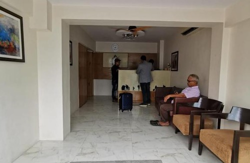 Mumbai Hostel | We Stay Backpackers