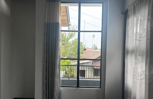 Mawlynnong House | West corner B Homestay