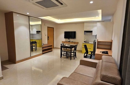 Madhapur Hotel | Western Suites