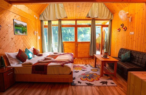 Banjar Bed & Breakfast | Western Tragopan Cottage