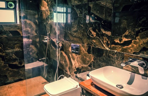 Ulhasnagar Hotel | Whispering Peepul Resort