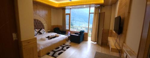 Manali Hotel | Whistling Wood