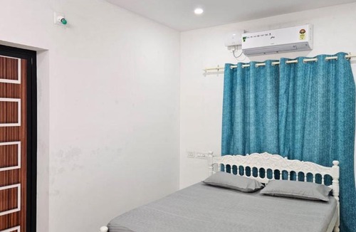 Kumbalam House | White House homestay kochi