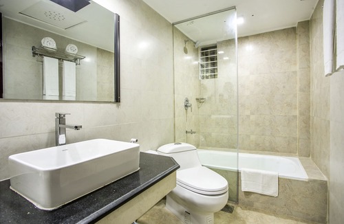 Uttara Hotel | White Palace Hotel
