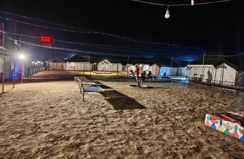 Bhuj Hotel | White Rann Camp