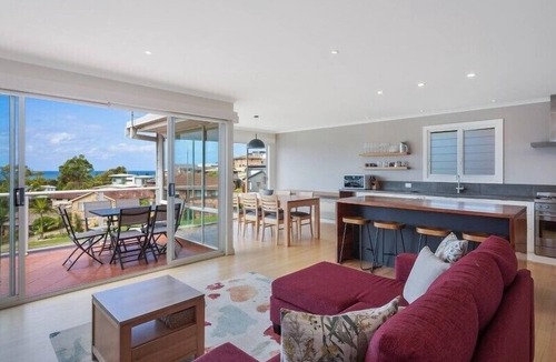 Tathra House | Wild Views by Holiday Management Co