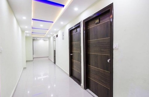 Bangalore City Center Hotel | Windsor Castle Inn with parking