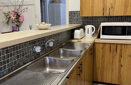 Nectar Brook Cottage | Working Merino Farm Stays in Horrocks Pass, Flinders Ranges