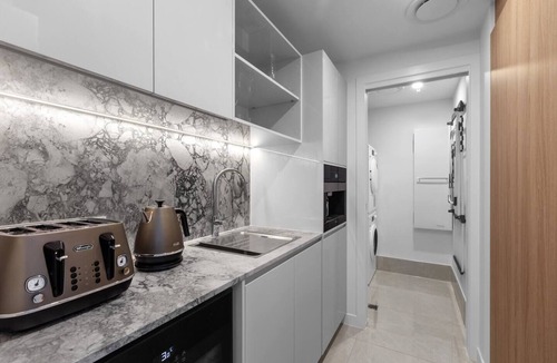 Bokarina Apartment | WOW FACTOR 5+! Brand New Luxurious Penthouse Rooftop Pool