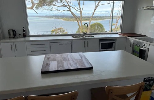 American River House | Wow! Kangaroo Island – Wildlife, Sunrises, Stunning Views, Spacious -Sleeps 13